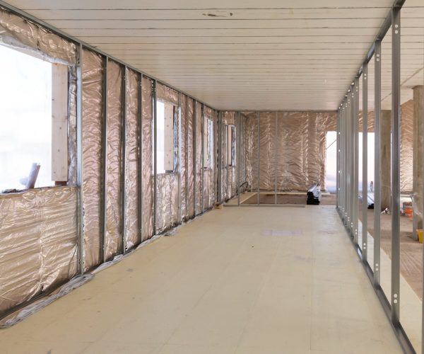 Building construction: insulation of a house with thermal reflective material
